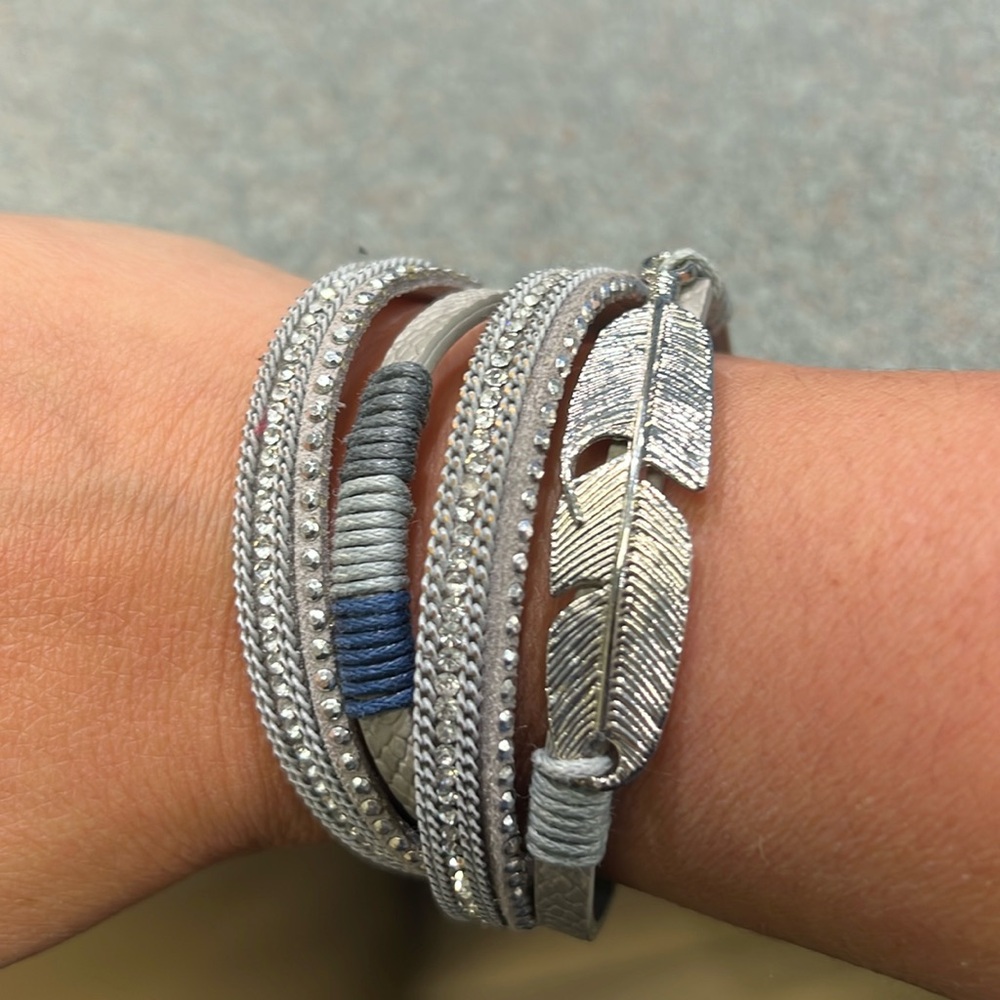 Bracelet